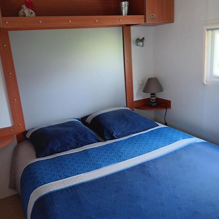 Mobilhome Cosy Au Calme De La Campagne 롬베즈 외부 사진