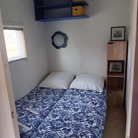Mobilhome Cosy Au Calme De La Campagne 롬베즈 외부 사진