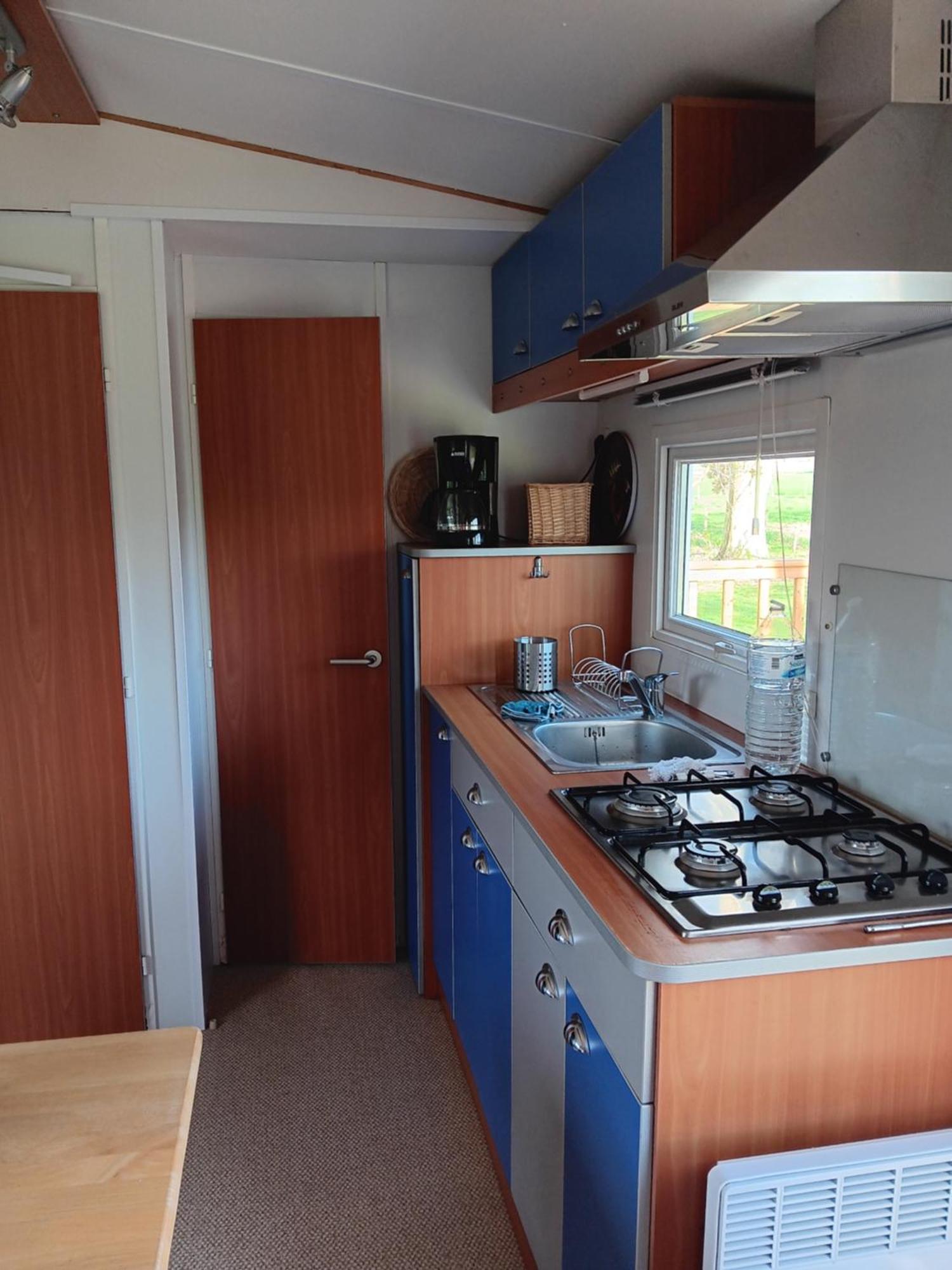 Mobilhome Cosy Au Calme De La Campagne 롬베즈 외부 사진
